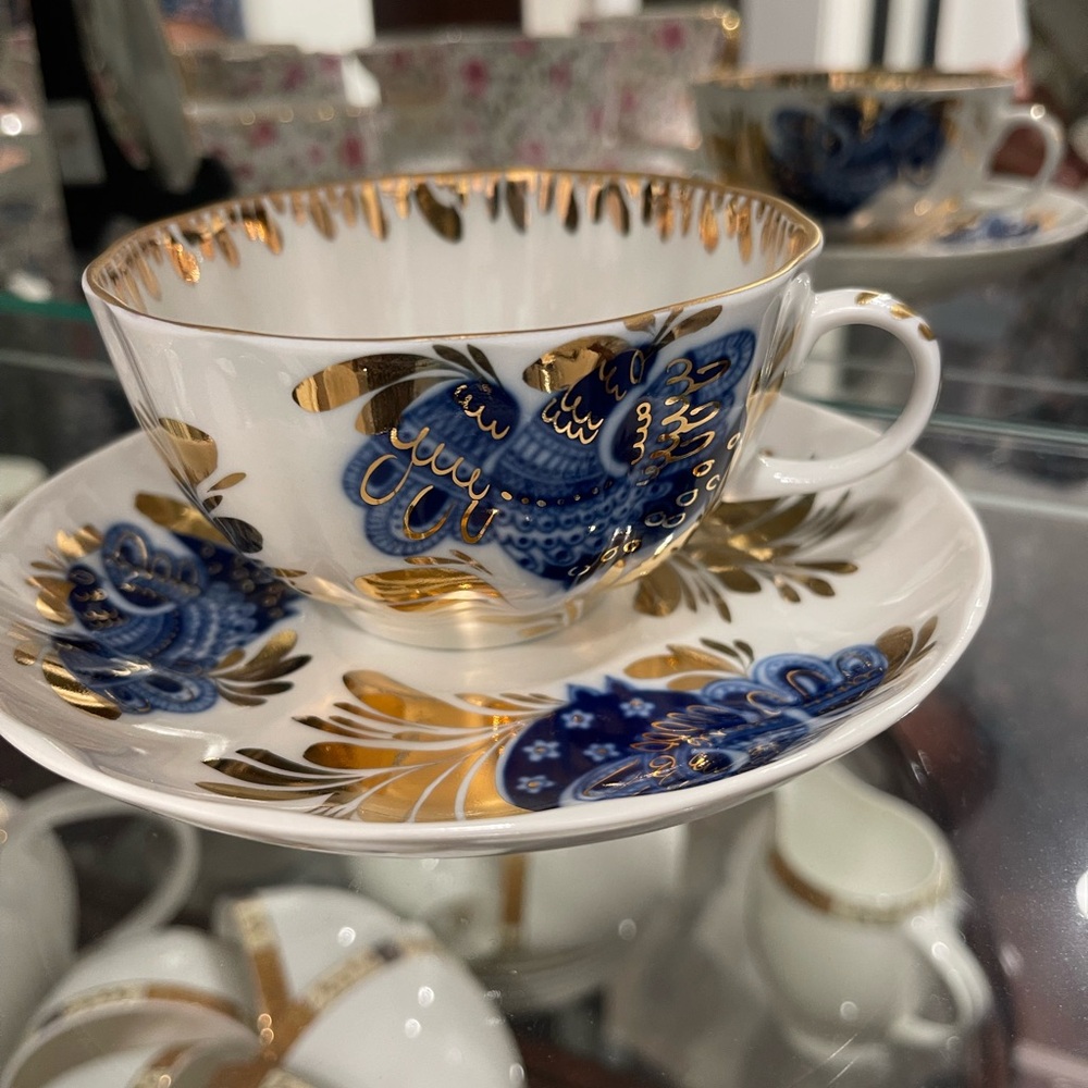 SOLD 

Elegant Blue and Gold Teacup Set